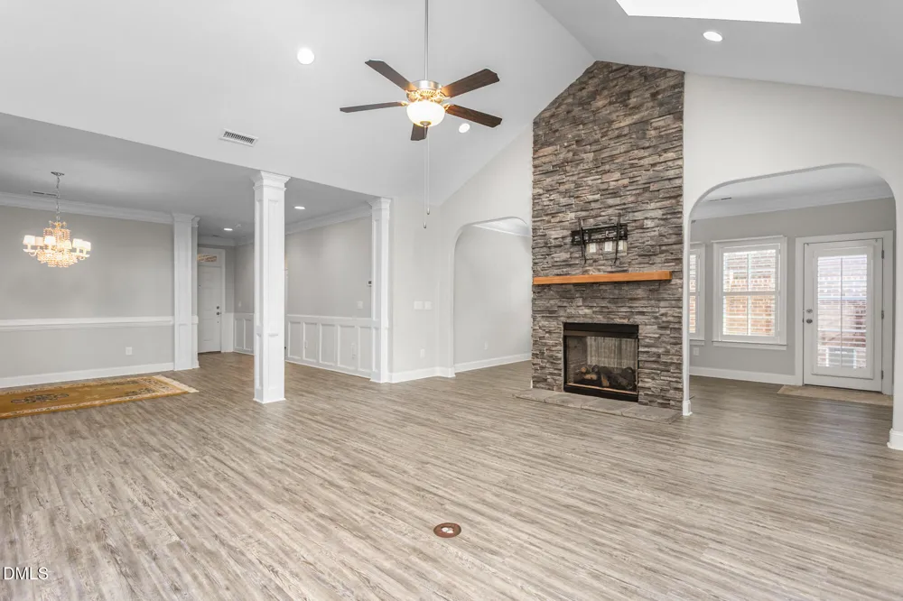 138 Dunvegan Lane Burlington, NC 27215