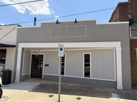 151 Steele Street