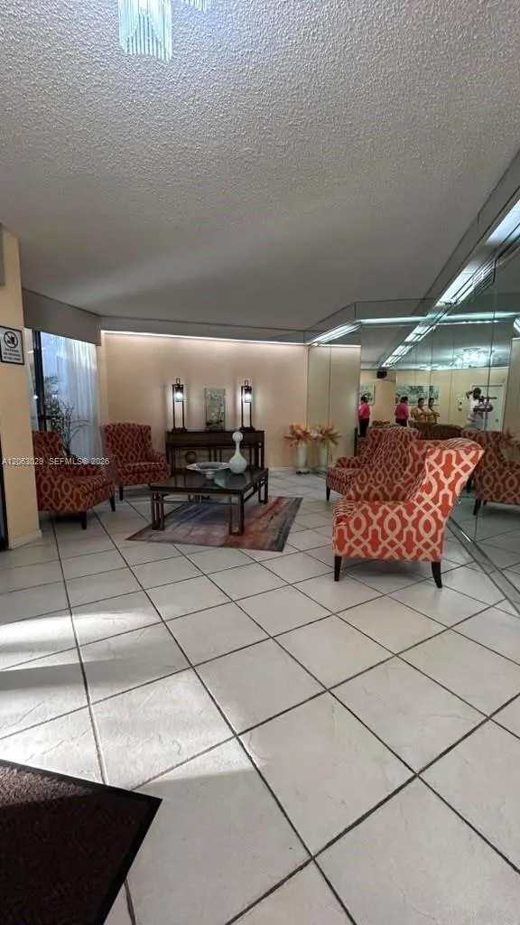 1300 Saint Charles Pl #202 Pembroke Pines, FL 33026