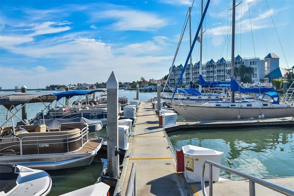1011 Anglers Cove #H403 Marco Island, FL 34145