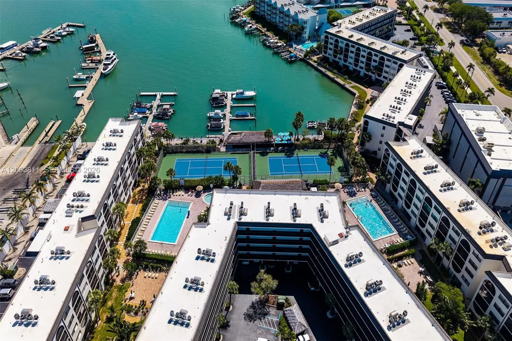 1011 Anglers Cove #H403 Marco Island, FL 34145