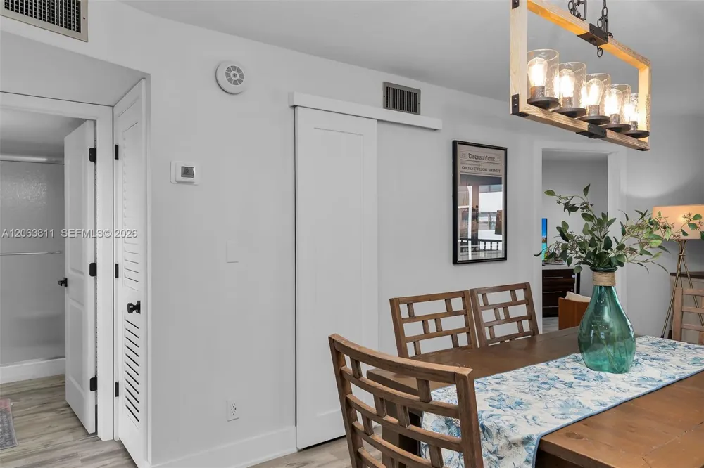 1011 Anglers Cove #H403 Marco Island, FL 34145