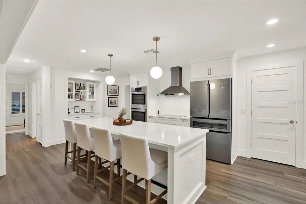 1040 PALM DRIVE Belleair Beach, FL 33786