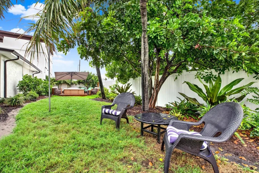1040 PALM DRIVE Belleair Beach, FL 33786