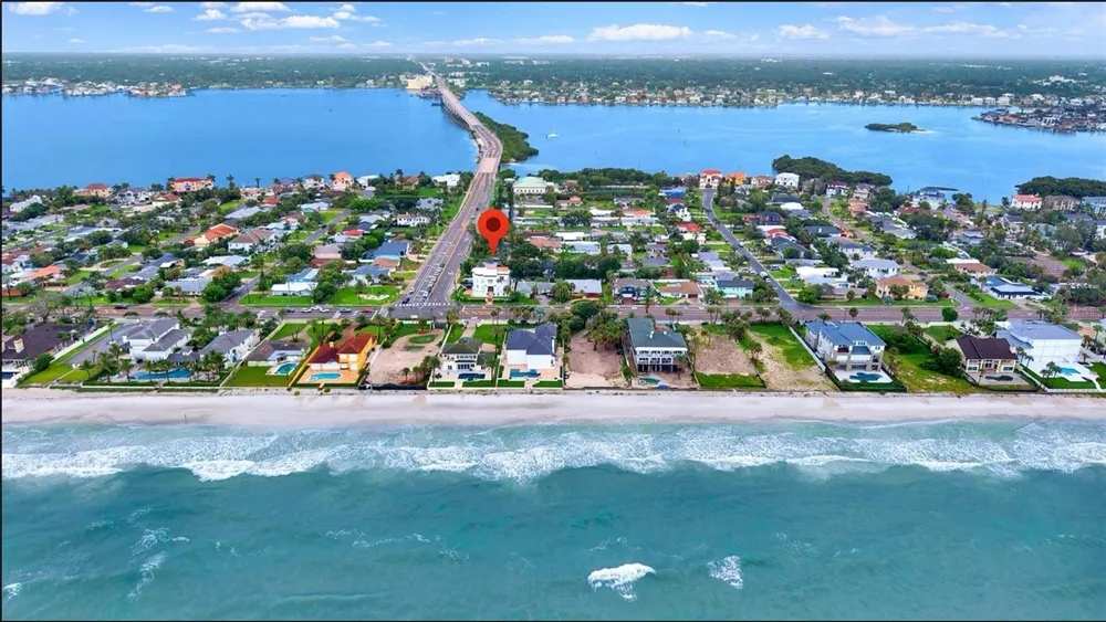 1040 PALM DRIVE Belleair Beach, FL 33786