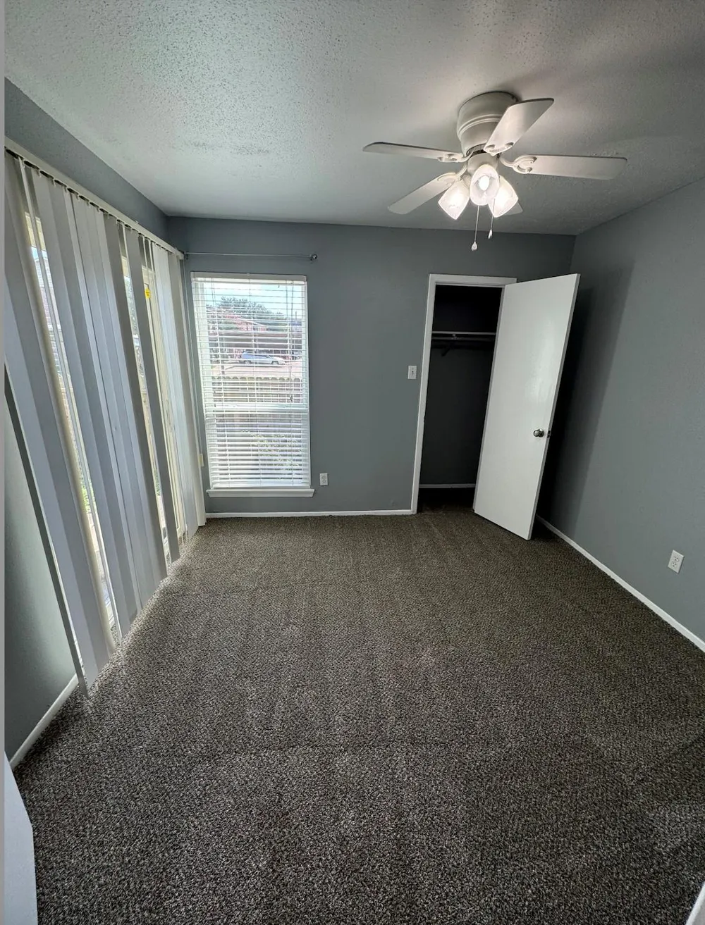 18800 Egret Bay Boulevard #711 Webster, TX 77058