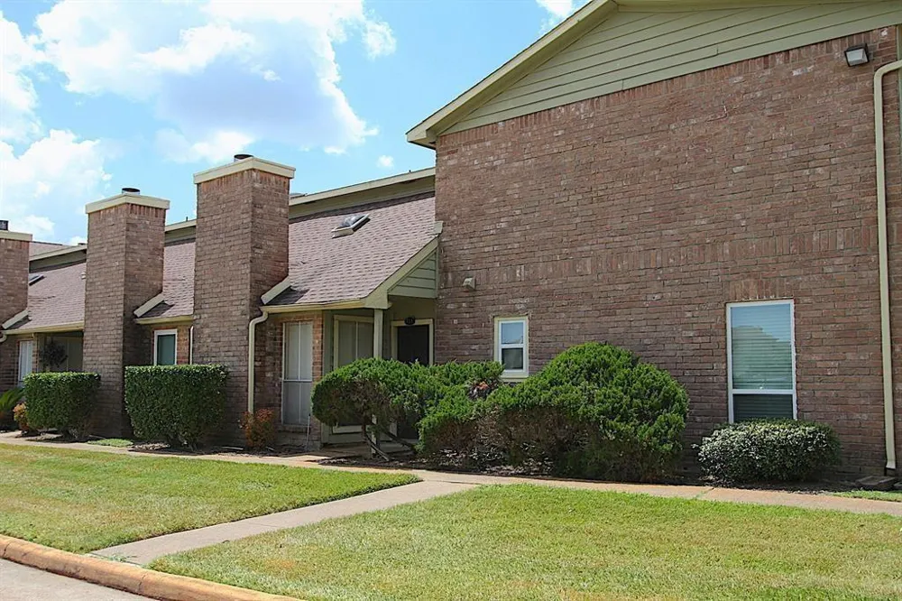 18800 Egret Bay Boulevard #711 Webster, TX 77058
