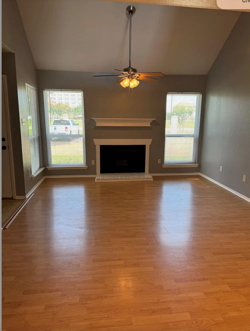 18800 Egret Bay Boulevard #711 Webster, TX 77058