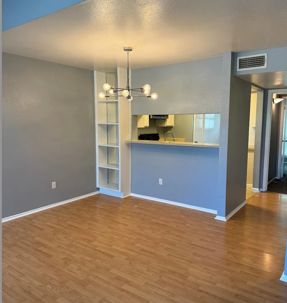 18800 Egret Bay Boulevard #711 Webster, TX 77058