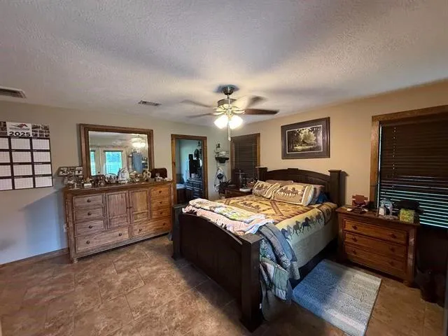 7096 Jim Burns Road Silsbee, TX 77656