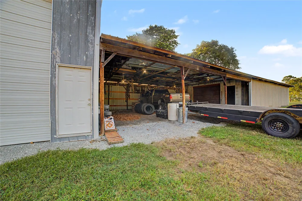 18856 E Oak Ridge Drive Claremore, OK 74017