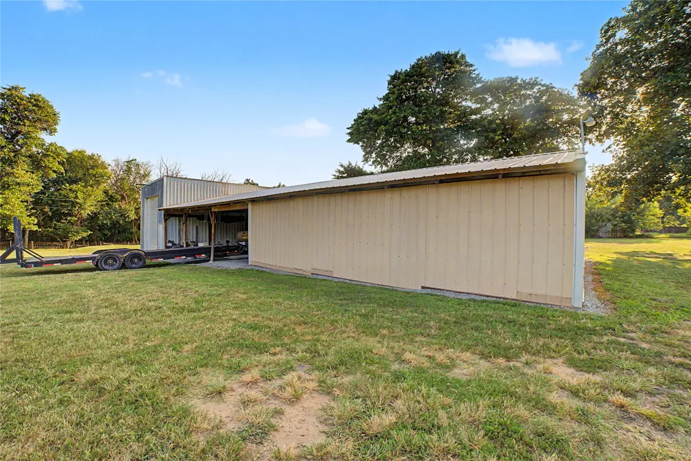 18856 E Oak Ridge Drive Claremore, OK 74017