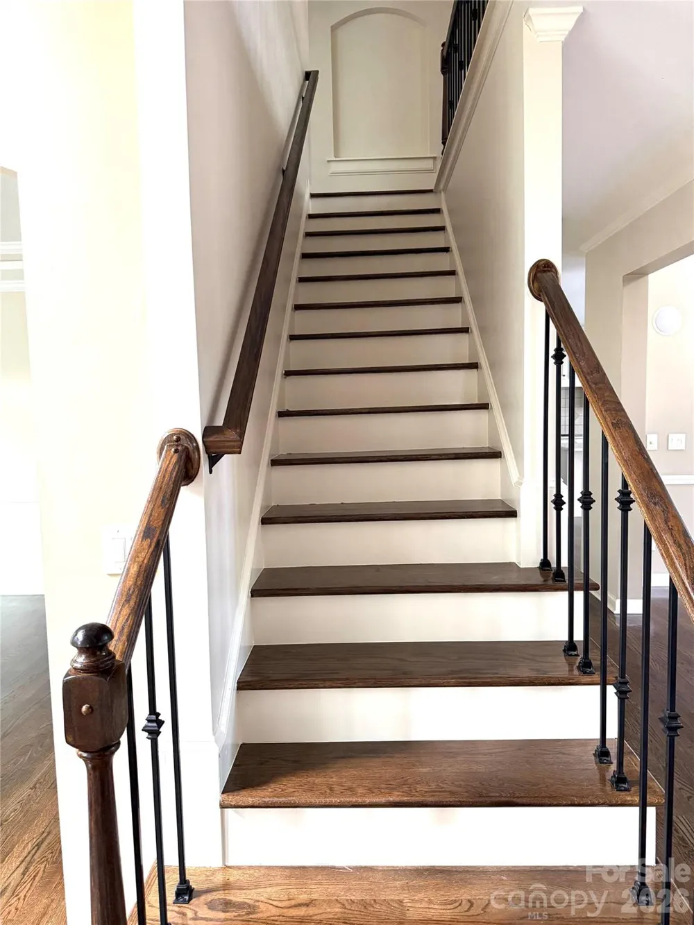 2421 Arden Gate Lane Charlotte, NC 28262