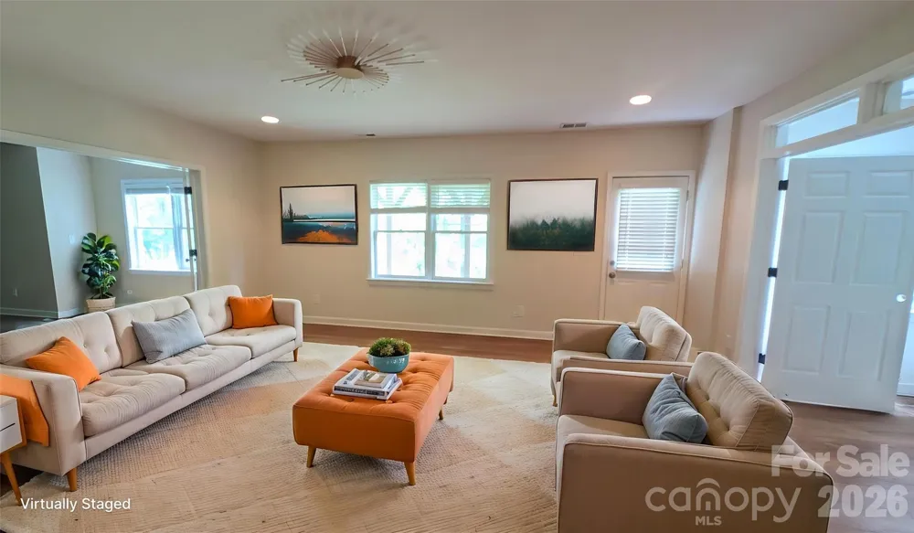 2421 Arden Gate Lane Charlotte, NC 28262
