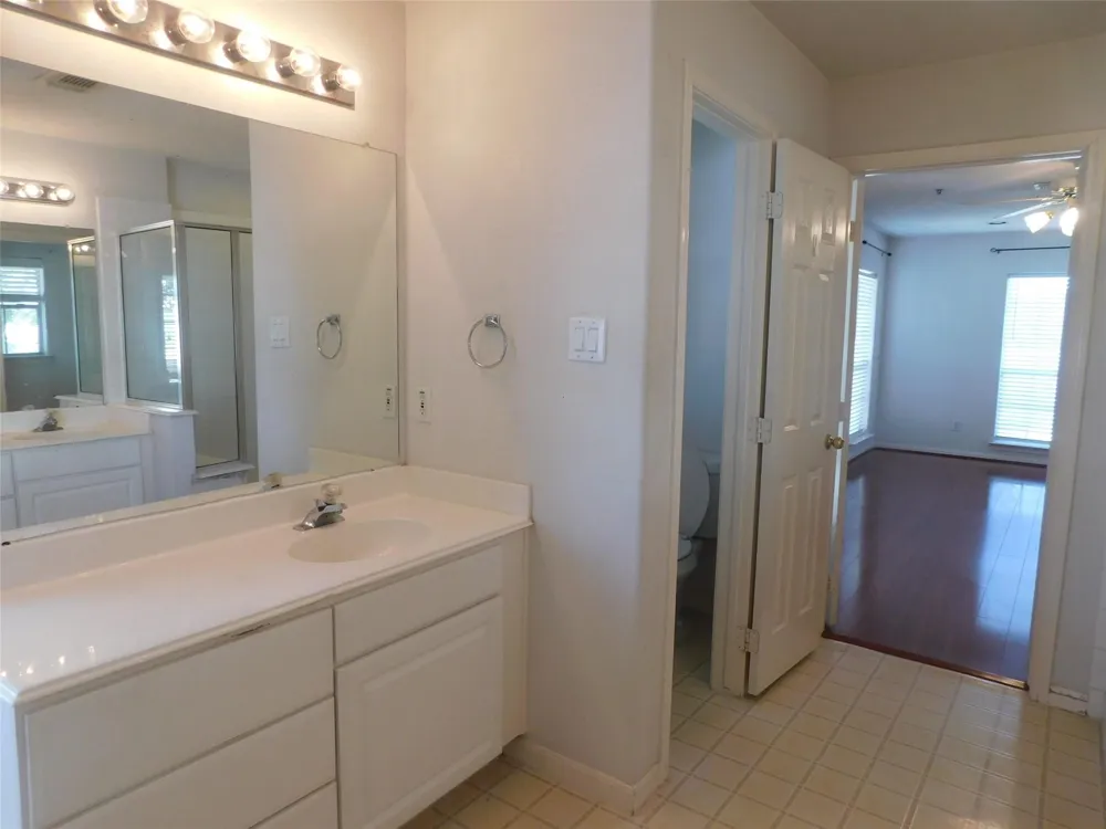 2710 Grants Lake Blvd #G3 Sugar Land, TX 77479