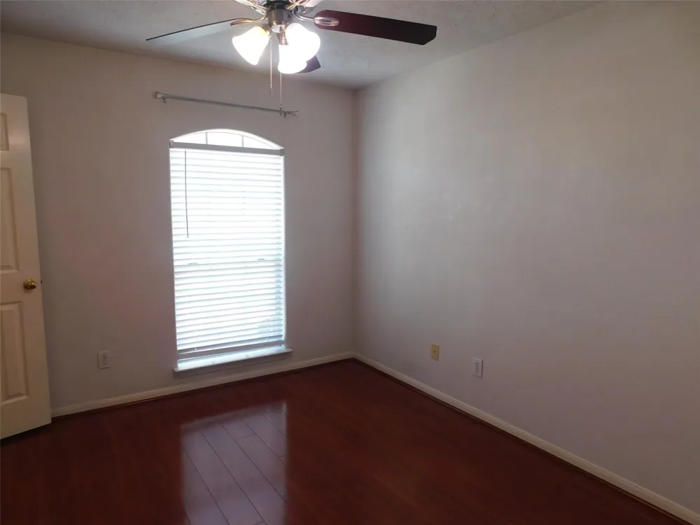 2710 Grants Lake Blvd #G3 Sugar Land, TX 77479