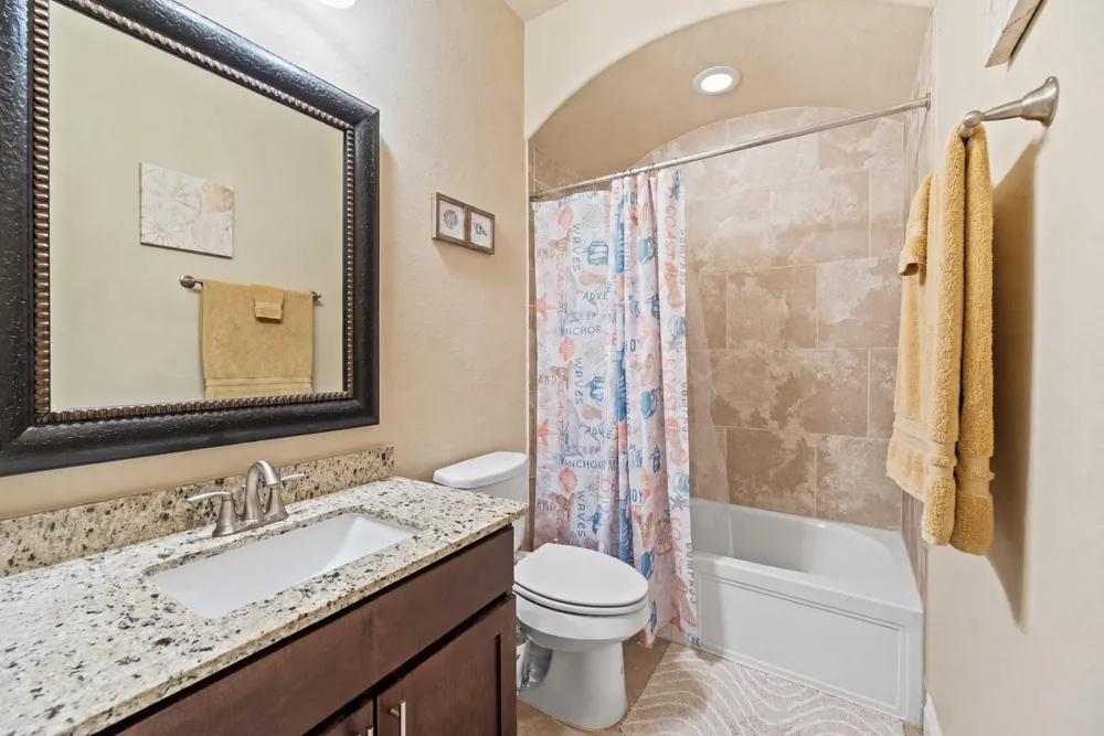 403 Marina View Drive Webster, TX 77598