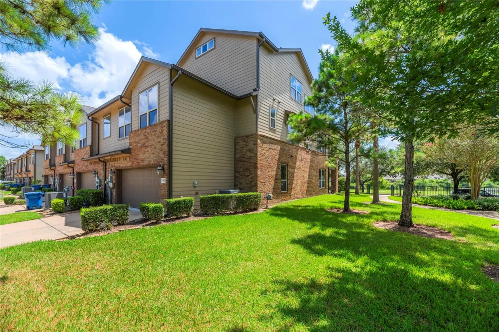 403 Marina View Drive Webster, TX 77598