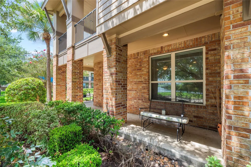 403 Marina View Drive Webster, TX 77598