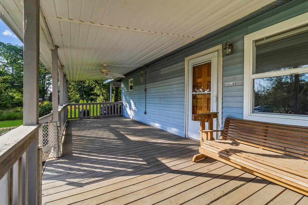 450 River Road Goodrich, TX 77335