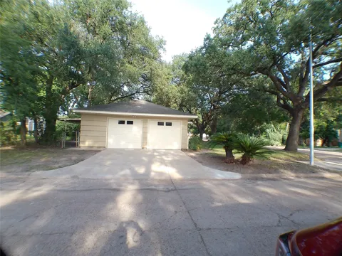 601 Fresa Road