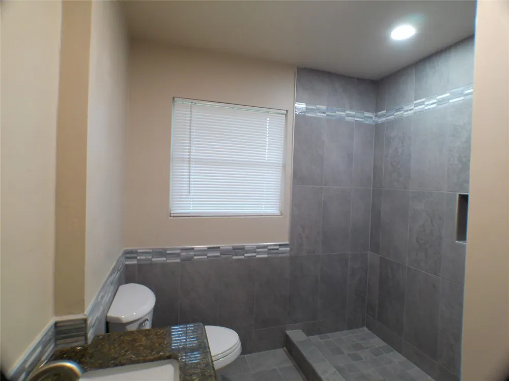 601 Fresa Road Pasadena, TX 77502