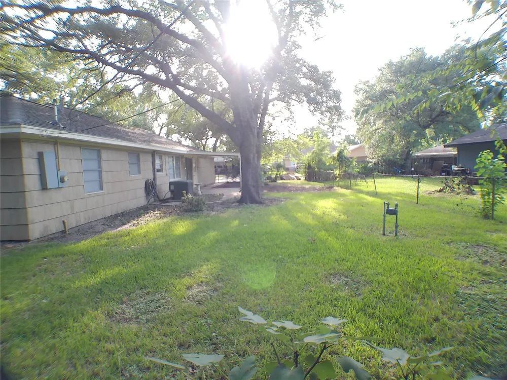 601 Fresa Road Pasadena, TX 77502