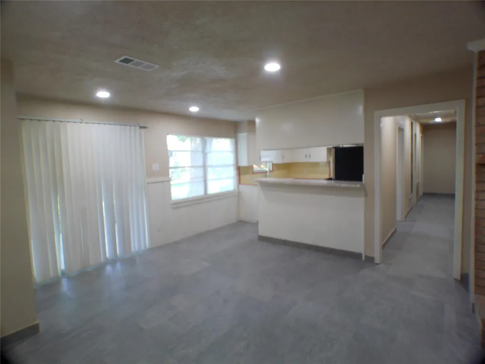 601 Fresa Road Pasadena, TX 77502