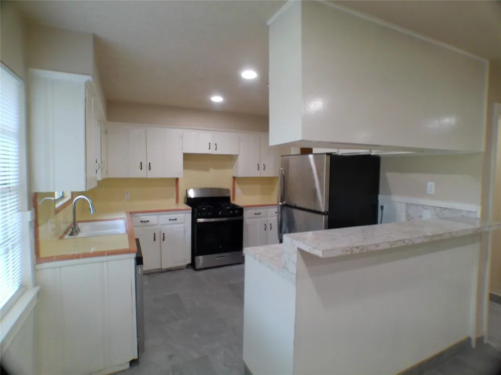 601 Fresa Road Pasadena, TX 77502