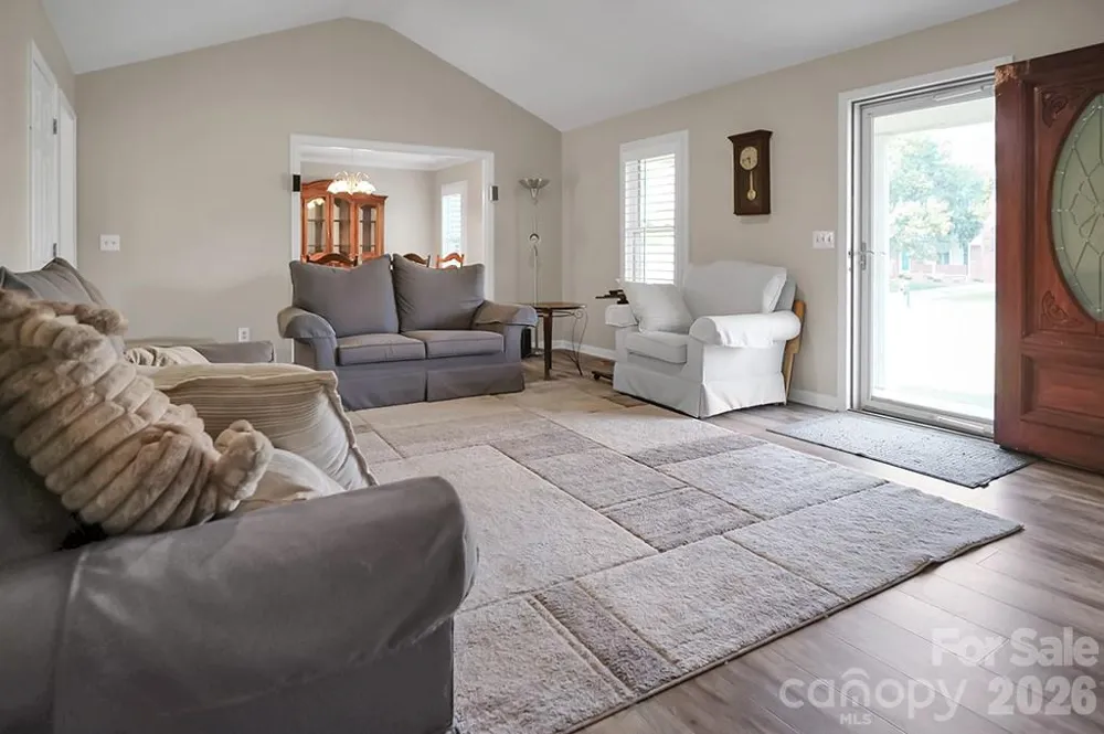 1950 BROWNSTONE COURT Gastonia, NC 28054