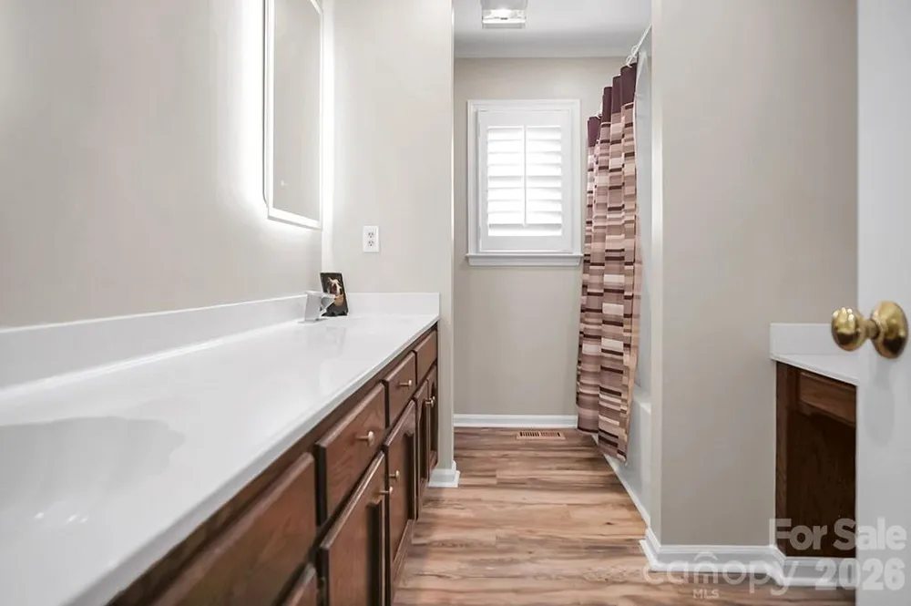 1950 BROWNSTONE COURT Gastonia, NC 28054