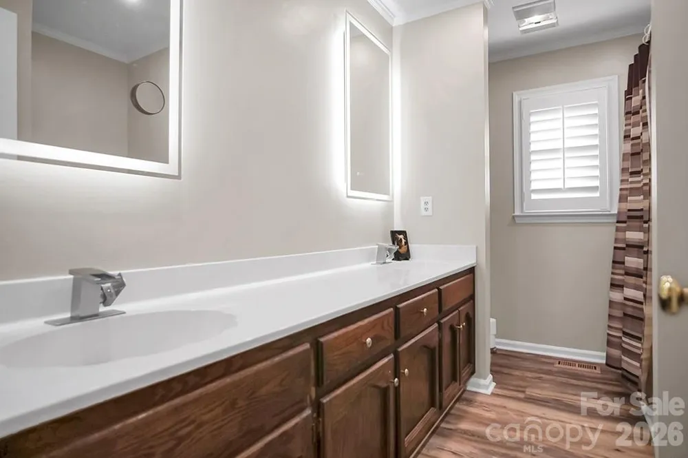 1950 BROWNSTONE COURT Gastonia, NC 28054