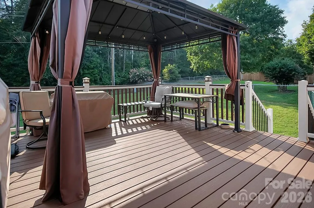 1950 BROWNSTONE COURT Gastonia, NC 28054