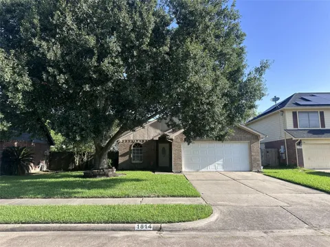 1814 Grove Court Drive