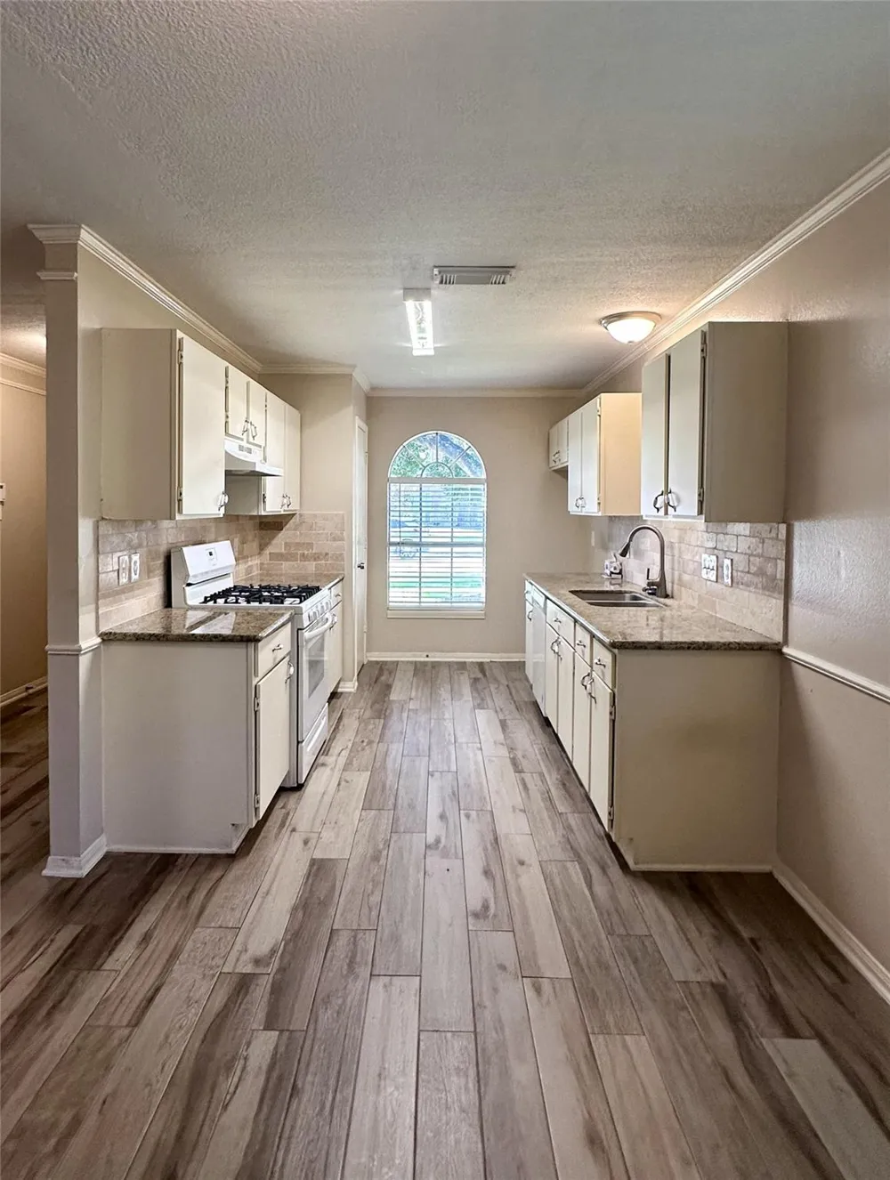 1814 Grove Court Drive Missouri City, TX 77489