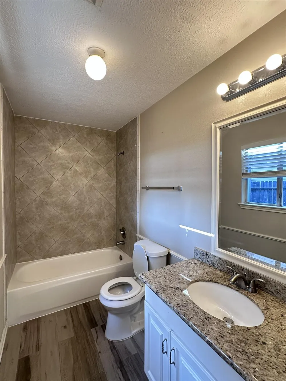 1814 Grove Court Drive Missouri City, TX 77489