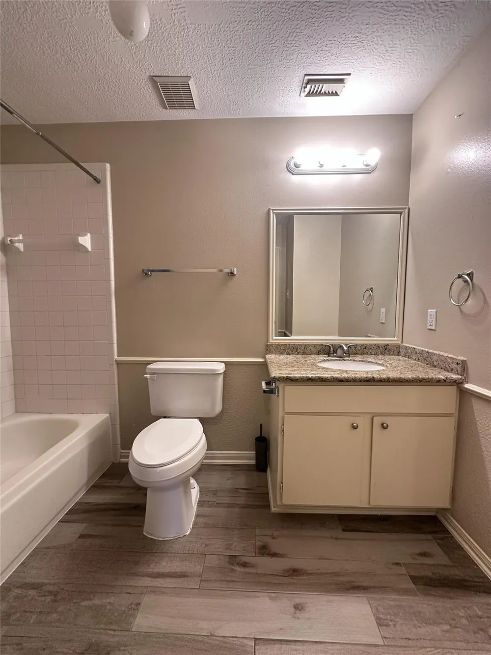 1814 Grove Court Drive Missouri City, TX 77489