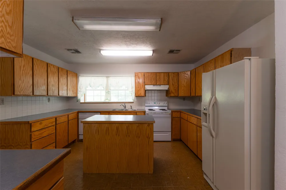 334169 E 1010 ROAD Harrah, OK 73045