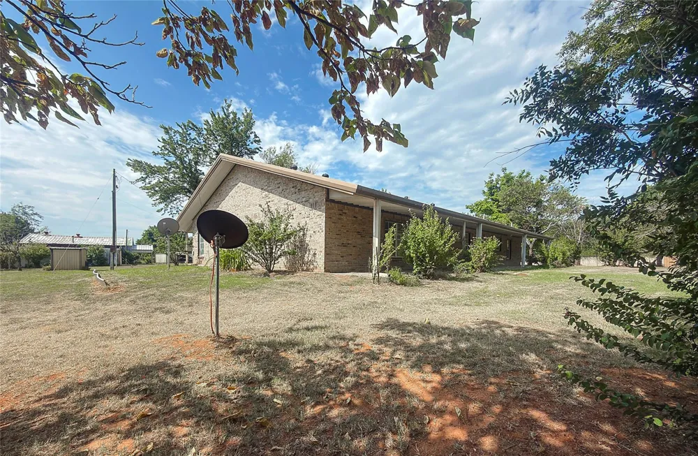334169 E 1010 ROAD Harrah, OK 73045
