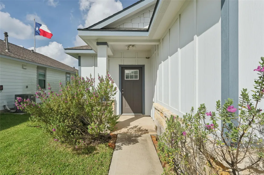 111 Tejas Village Parkway Beasley, TX 77417