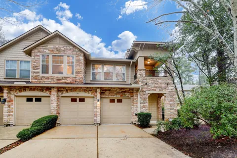 10 Stone Creek Place