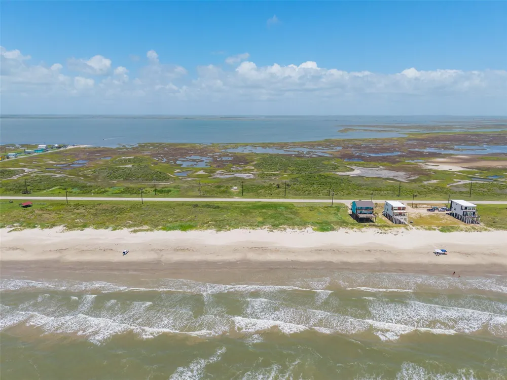 10422 10422 Bluewater Hwy, Freeport, Tx, Usa Freeport, TX 77541