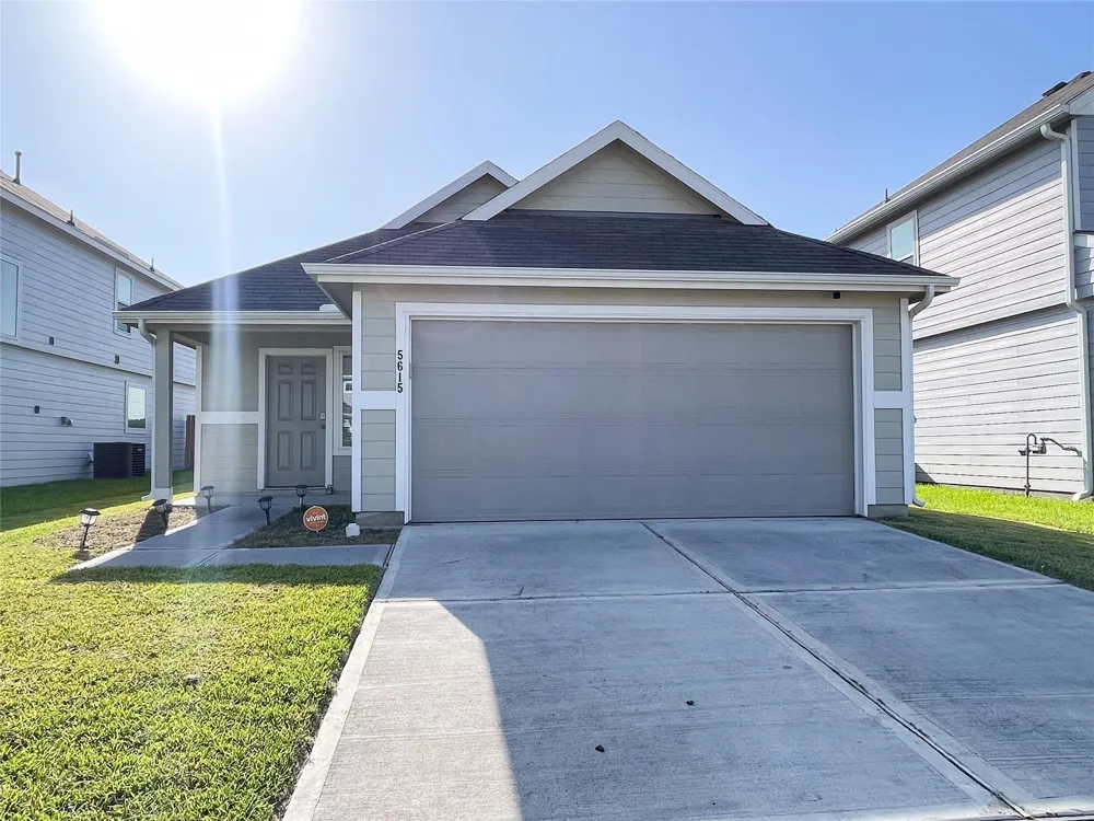 6515 James Michael Drive Rosharon, TX 77583