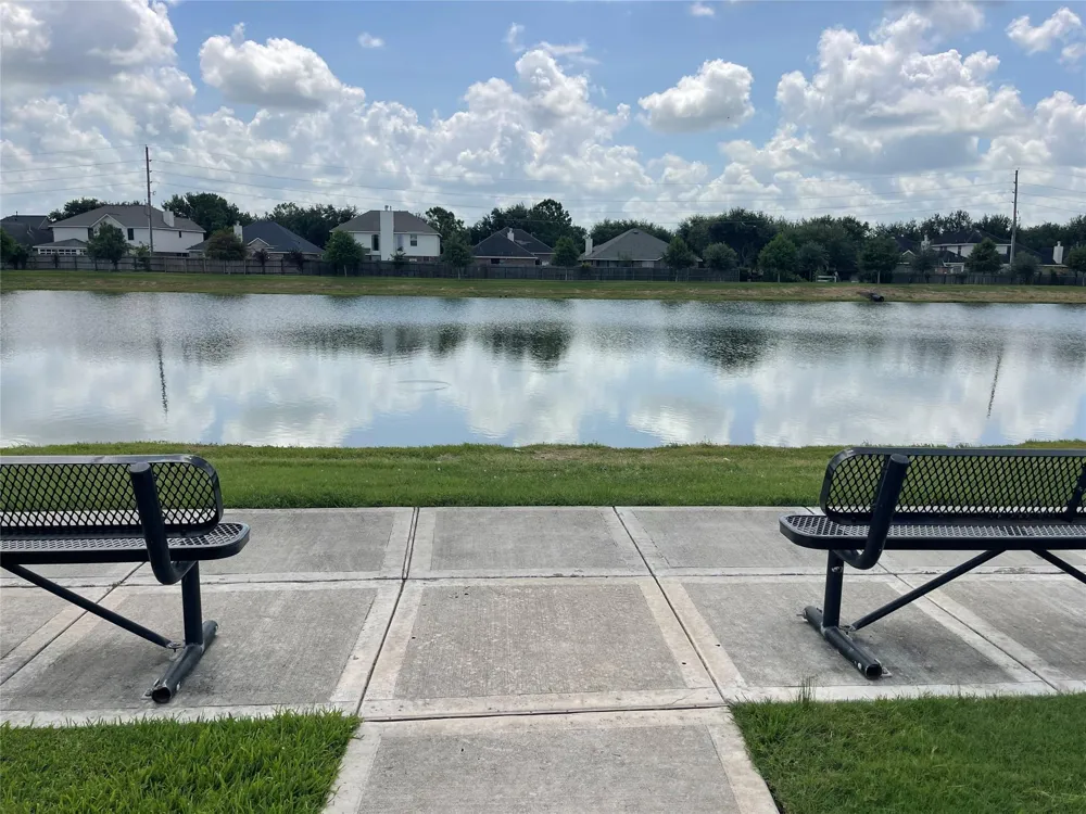 6515 James Michael Drive Rosharon, TX 77583