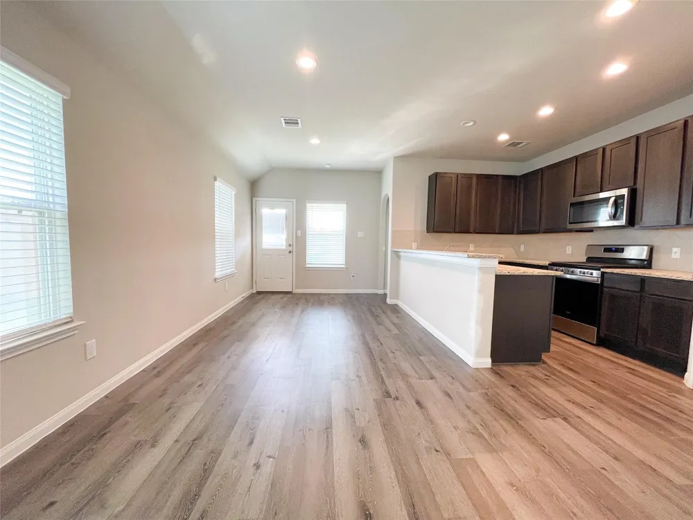 6515 James Michael Drive Rosharon, TX 77583