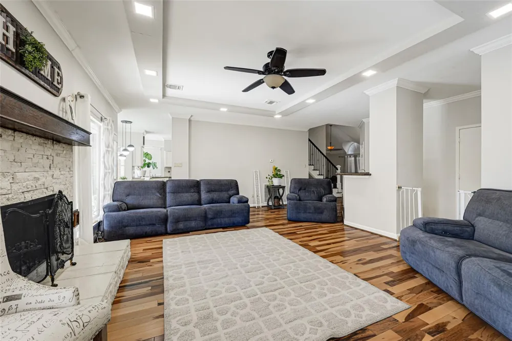 1913 Dublin Drive Deer Park, TX 77536