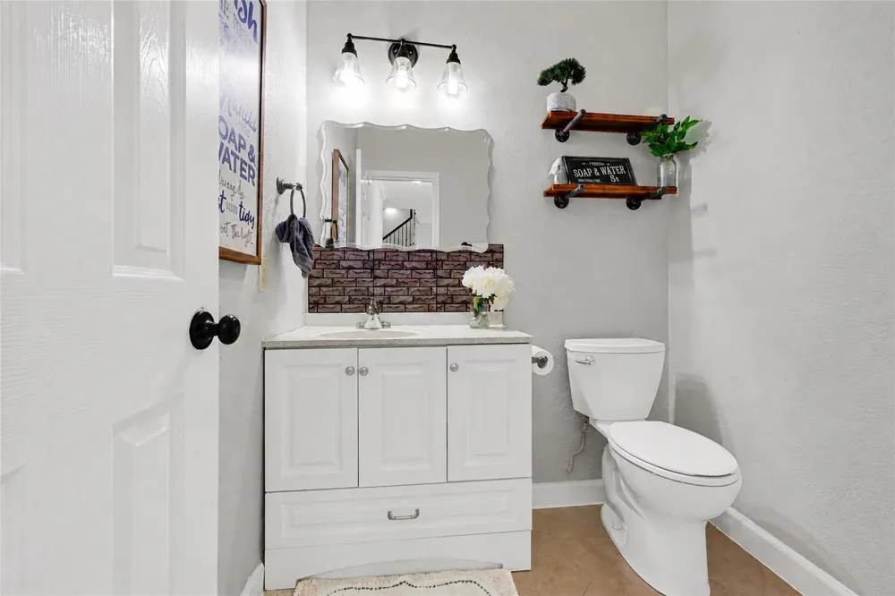 1913 Dublin Drive Deer Park, TX 77536