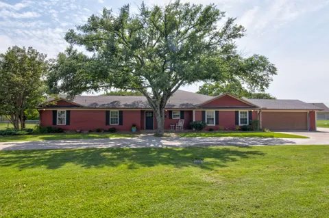 112 Sequoya Drive