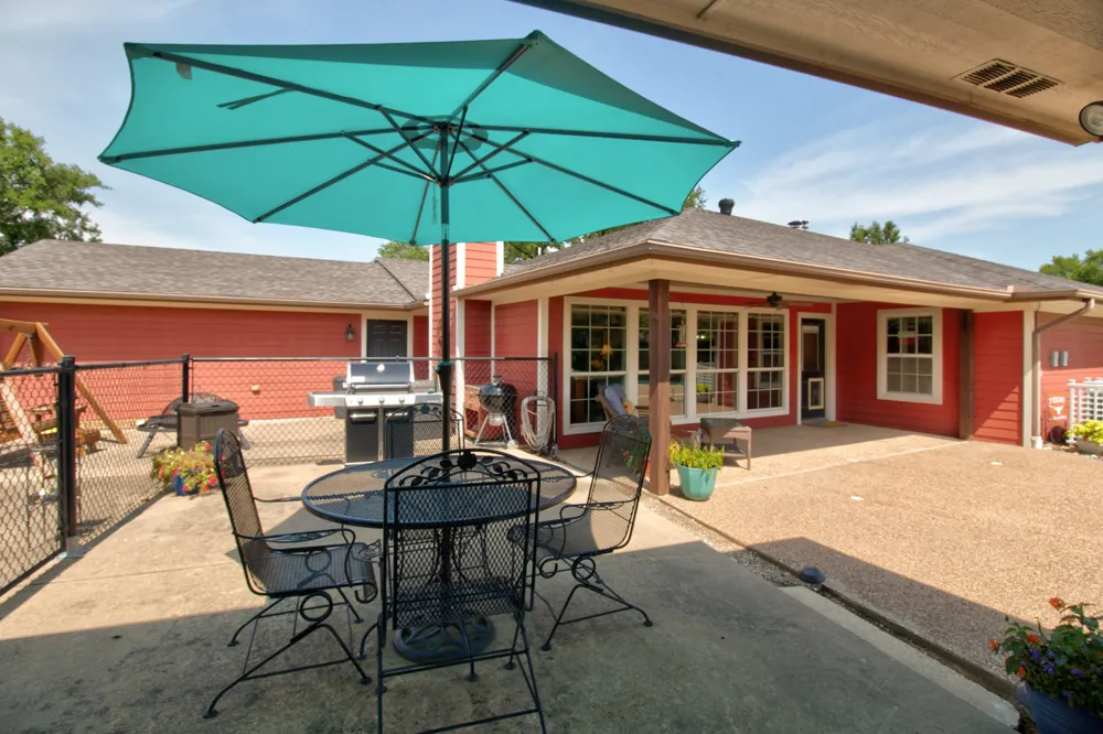 112 Sequoya Drive Lake Kiowa, TX 76240