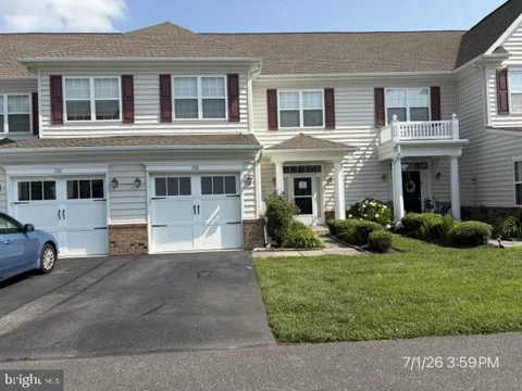 130 SANDRIDGE COURT